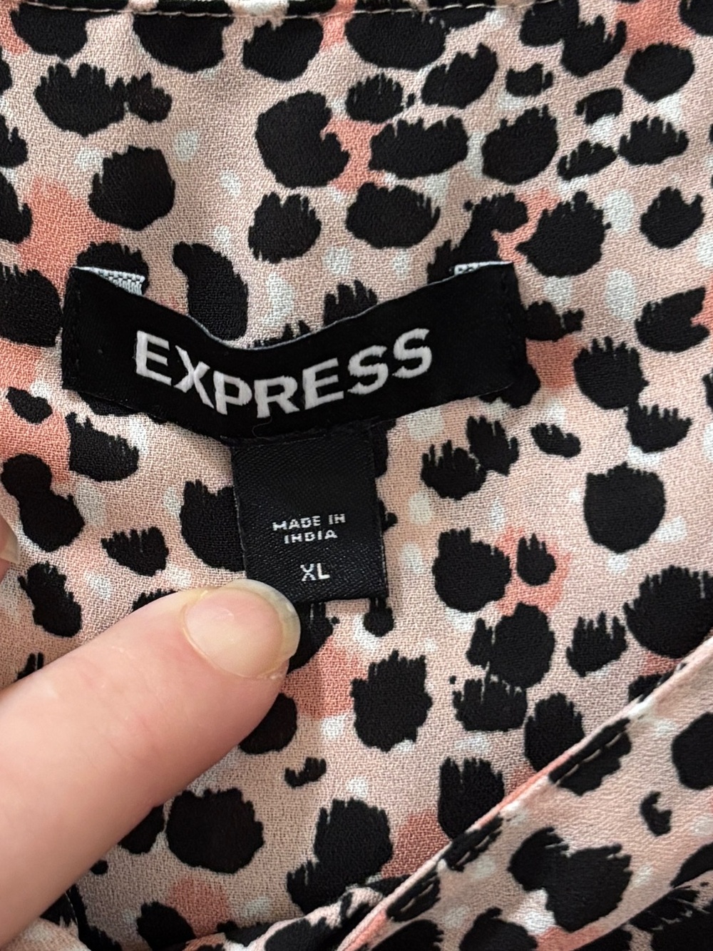 Express Pink Leopard Print Tie Front Peplum Blouse Size XL - Picture 5 of 7